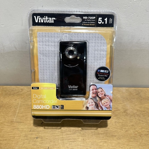 Vivitar DVR 880HD Digital Camcorder 5.1MP 720P HD 4x Zoom New Sealed Black - Picture 1 of 7
